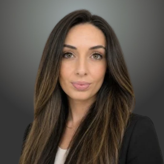 Alexis Hirsch 1200×1500 (320 x 320 px)